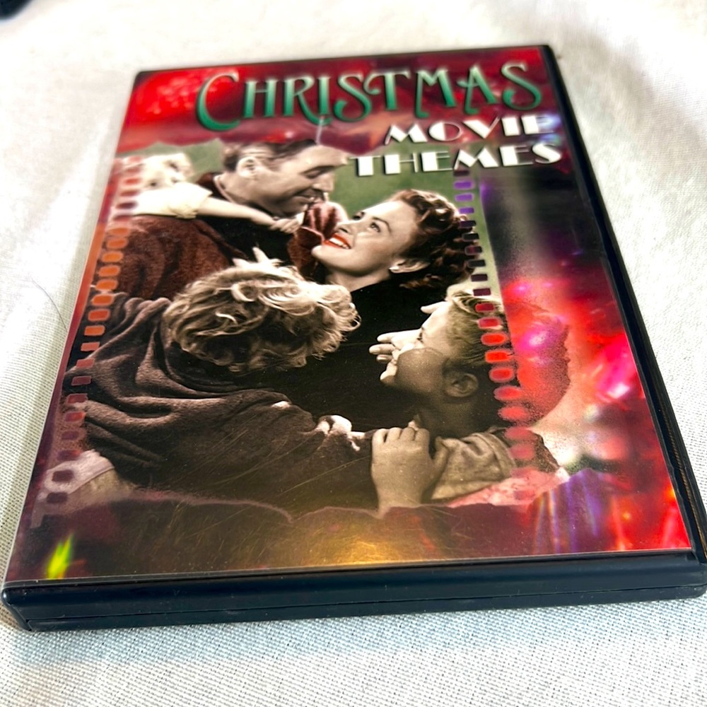 🌞 Christmas Movie Themes themes are from classic Hollywood movies 2006